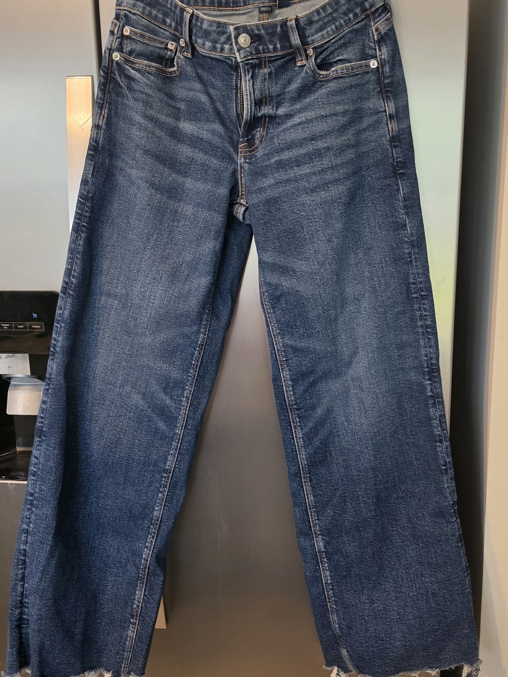 American Eagle Outfitters Relaxed Wide-Leg Jeans in Dark Blue Wash
